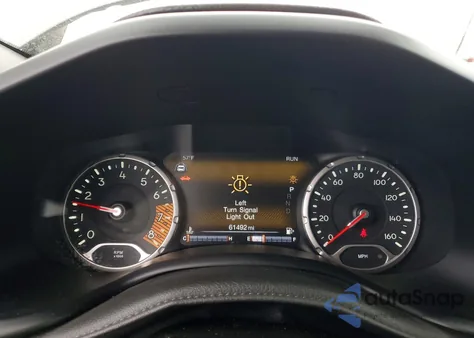 2021 Jeep Renegade Latitude z USA, uszkodzony, nr VIN ZACNJCBB8MPM79753